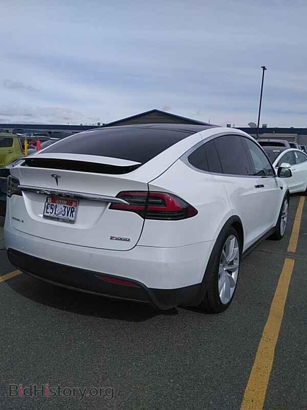 2016 Tesla Model X - VIN: 5YJXCBE46GF024912 - Фото 2