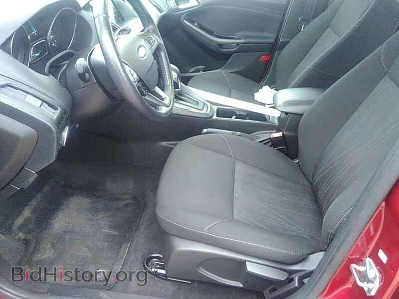 2017 Ford Focus - VIN: 1FADP3H2XHL307227 - Фото 3