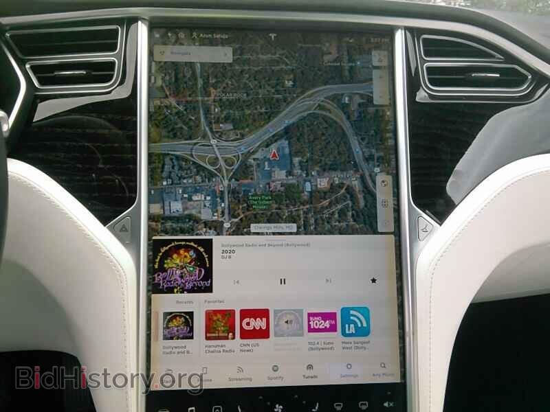 2016 Tesla Model S - VIN: 5YJSA1E29GF174800 - Фото 4