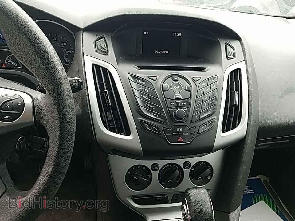 2014 Ford Focus - VIN: 1FADP3K29EL282339 - Photo 4