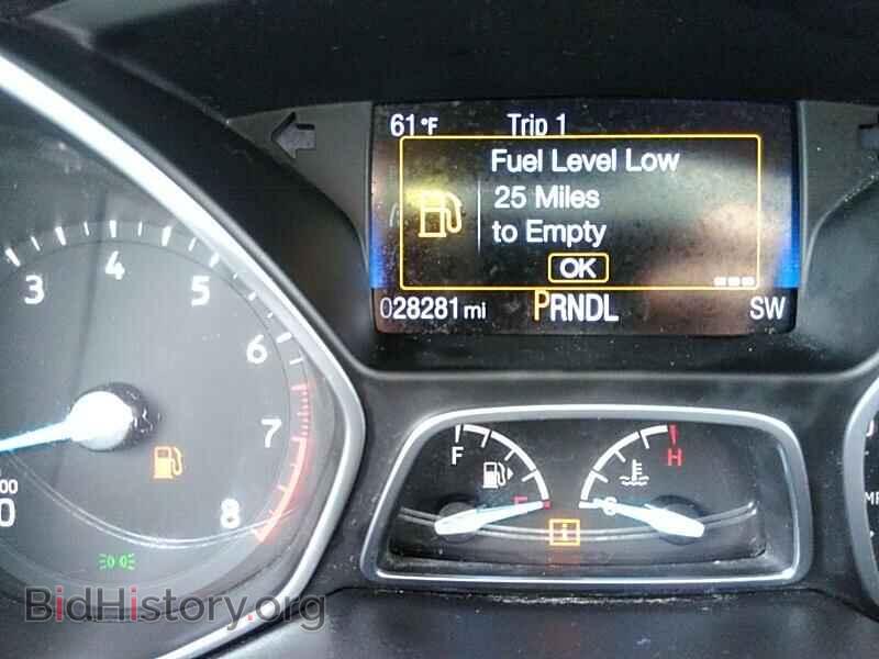 2016 Ford Focus - VIN: 1FADP3F29GL207041 - Photo 5