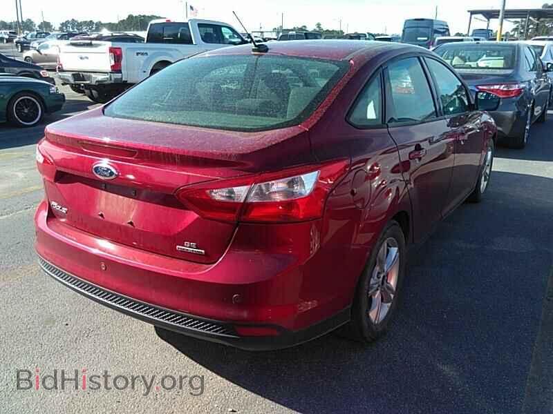 2014 Ford Focus - VIN: 1FADP3F24EL159574 - Фото 2