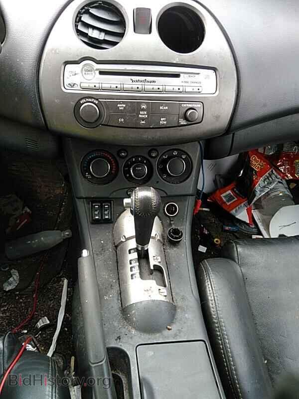 2009 Mitsubishi Eclipse - VIN: 4A3AL25F79E023647 - Фото 4