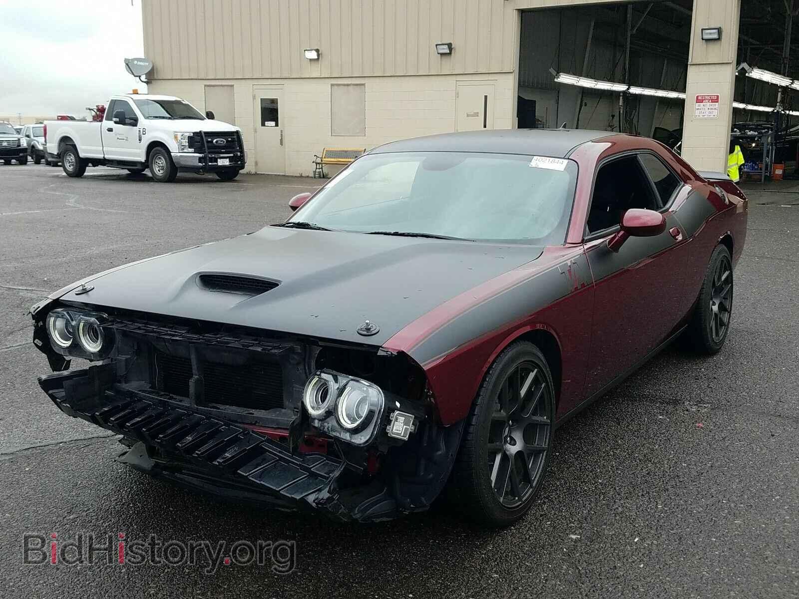 Фотография 2C3CDZBT4HH567367 - Dodge Challenger 2017