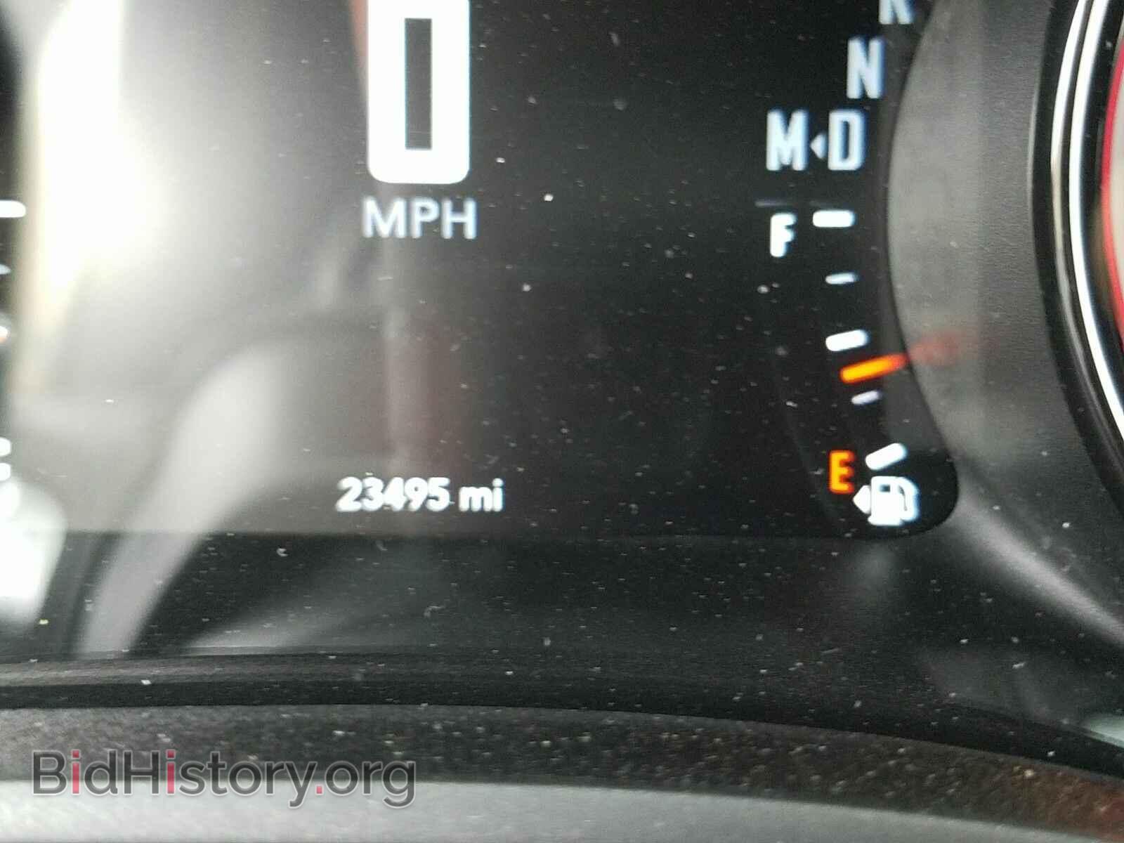 2017 Dodge Challenger - VIN: 2C3CDZBT4HH567367 - Photo 5