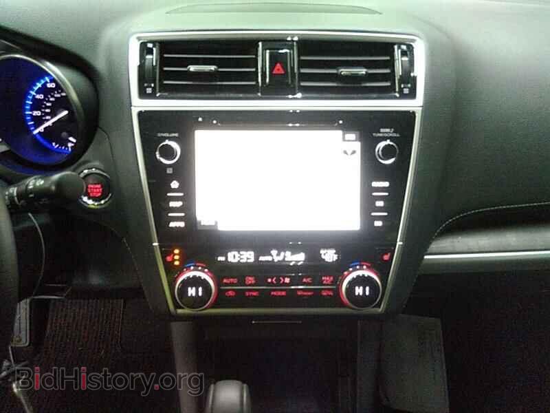 2019 Subaru Outback - VIN: 4S4BSANC1K3333848 - Фото 4