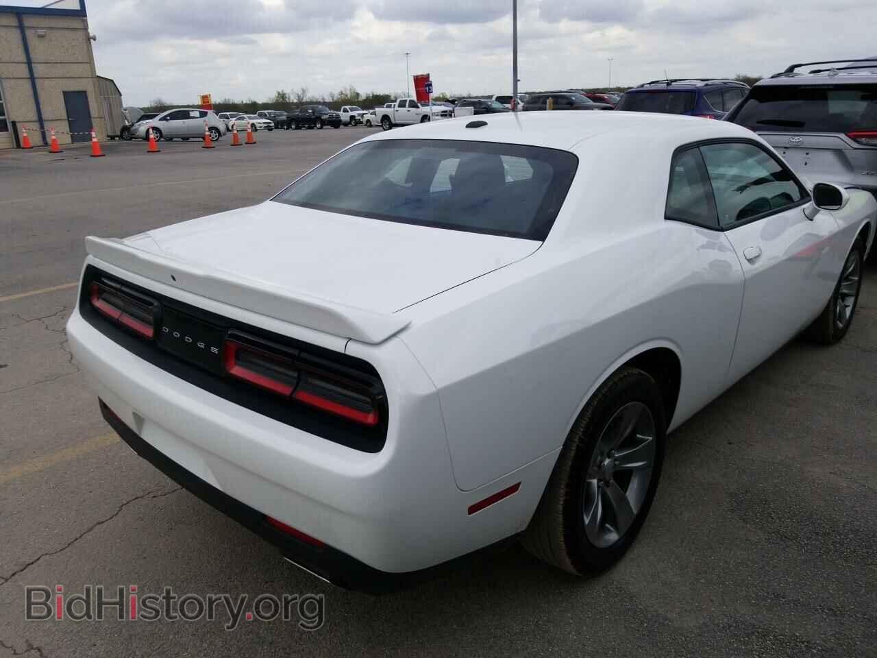2019 Dodge Challenger - VIN: 2C3CDZAG0KH629696 - Фото 2