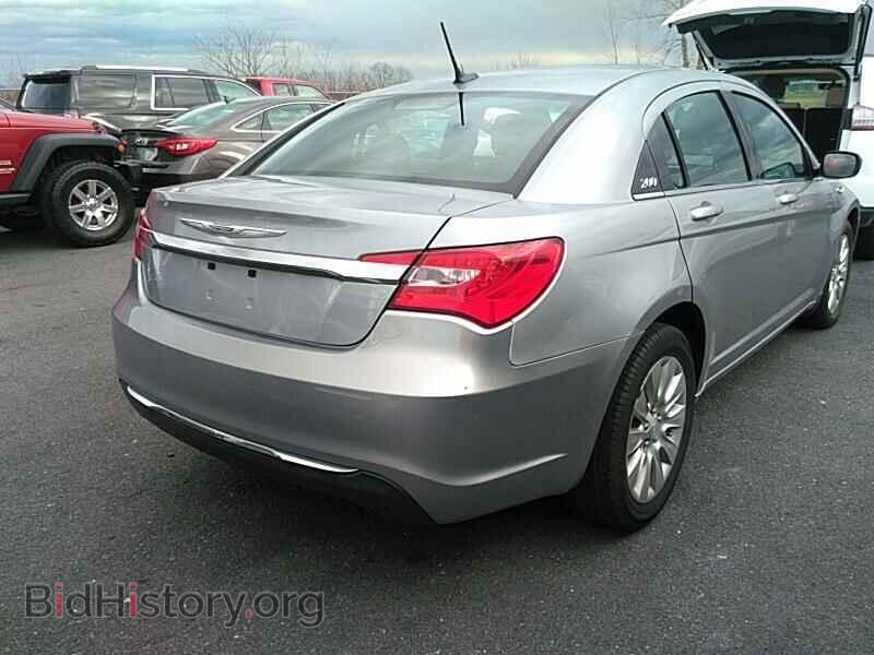 2014 Chrysler 200 - VIN: 1C3CCBABXEN123481 - Фото 2