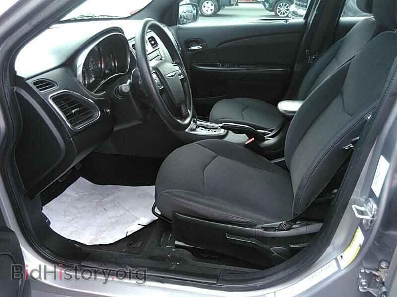 2014 Chrysler 200 - VIN: 1C3CCBABXEN123481 - Фото 3