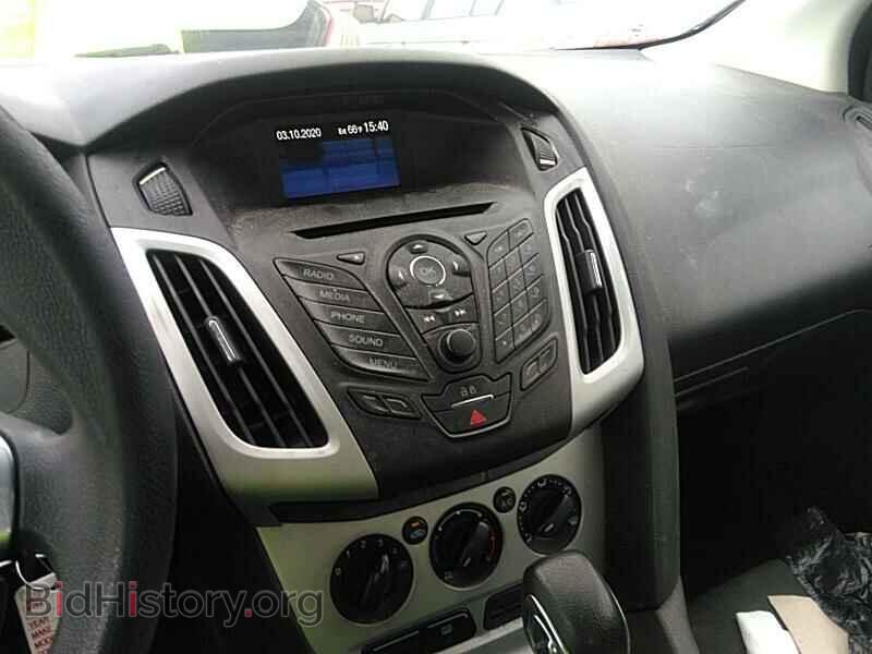 2013 Ford Focus - VIN: 1FADP3F20DL321103 - Photo 4