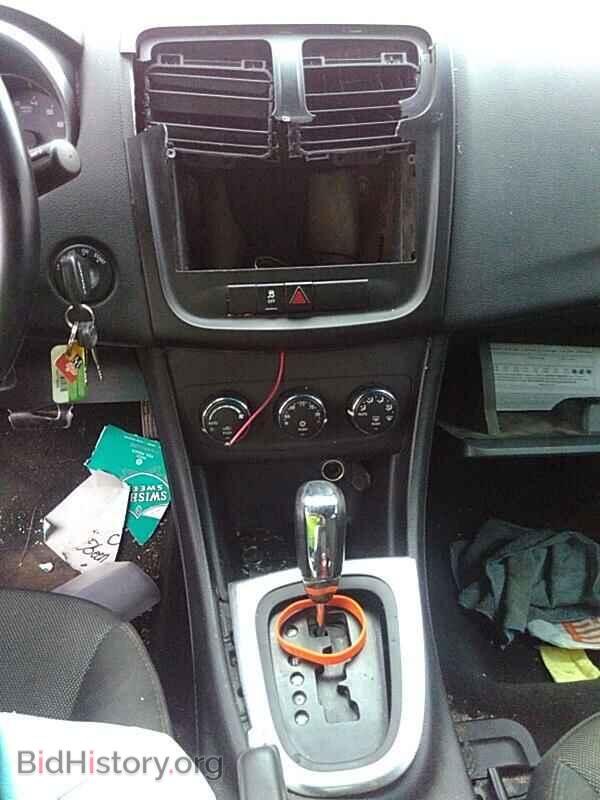 2013 Dodge Avenger - VIN: 1C3CDZCG7DN582626 - Photo 4