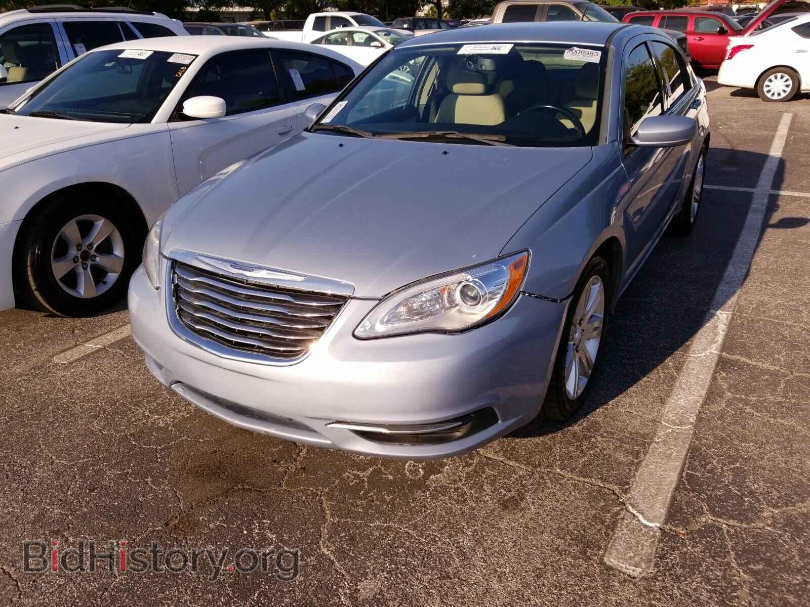 Фотография 1C3CCBBG1CN329179 - Chrysler 200 2012