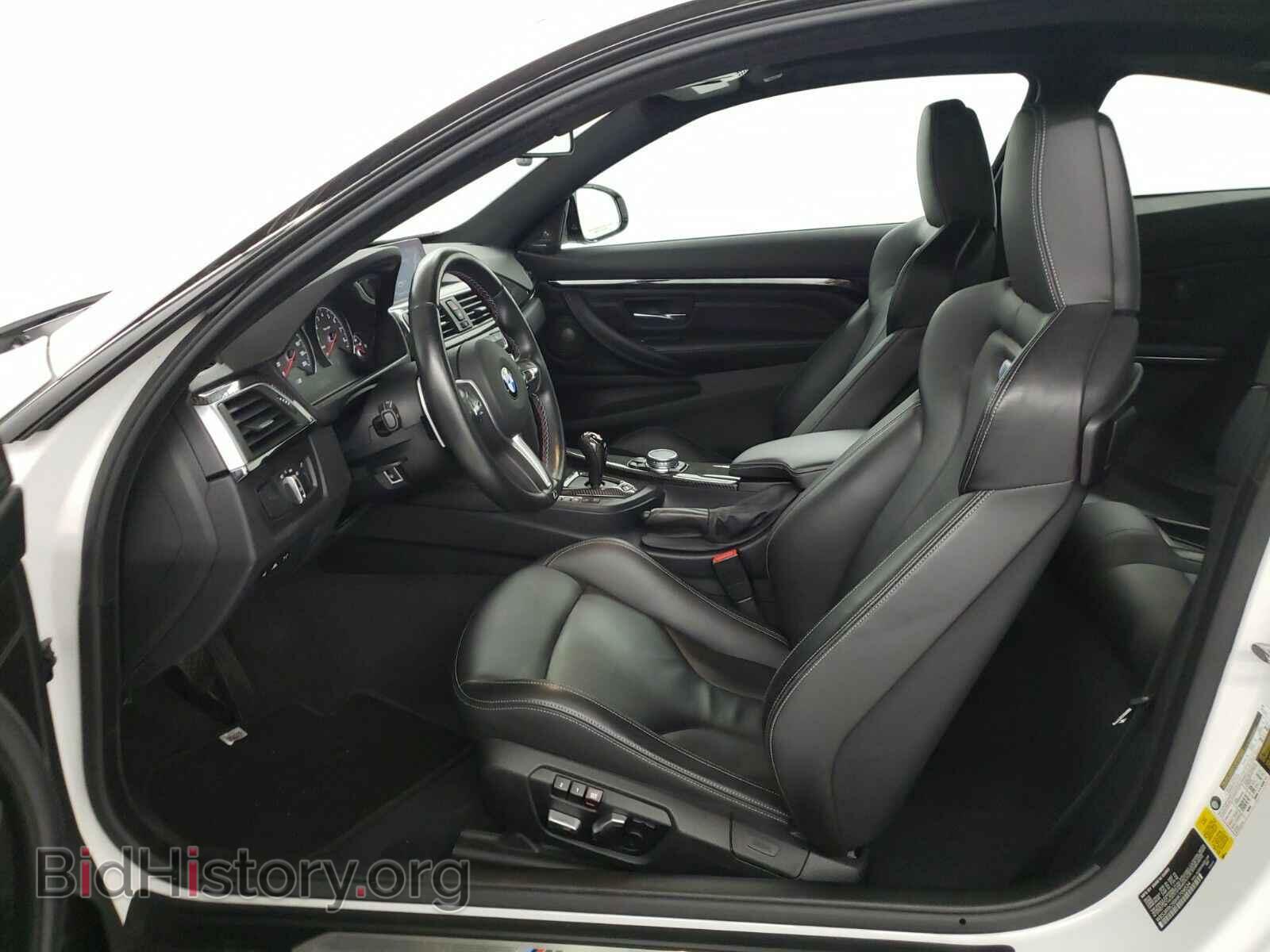2017 BMW M4 - VIN: WBS3R9C59HK709534 - Фото 3
