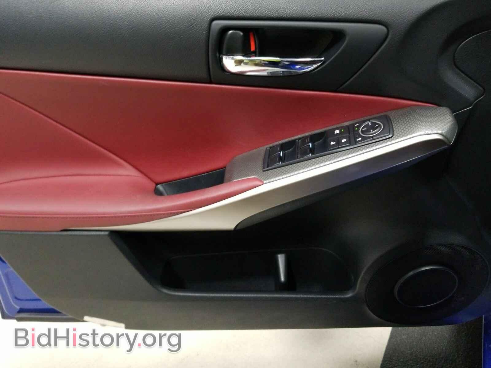 2016 Lexus IS 200t - VIN: JTHBA1D24G5034073 - Фото 9