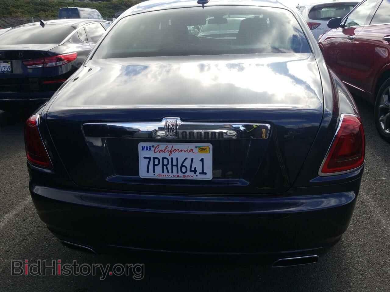 2015 Rolls-Royce Ghost - VIN: SCA664S55FUX53475 - Photo 13