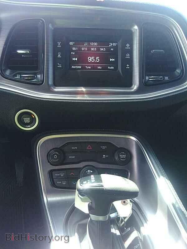 2017 Dodge Challenger - VIN: 2C3CDZAG0HH587264 - Фото 4