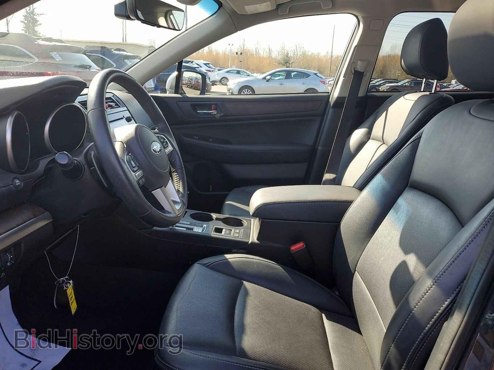 2017 Subaru Outback - VIN: 4S4BSANC4H3343637 - Фото 3