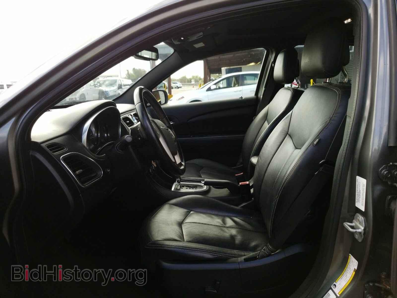 2012 Chrysler 200 - VIN: 1C3CCBCG7CN125680 - Фото 3