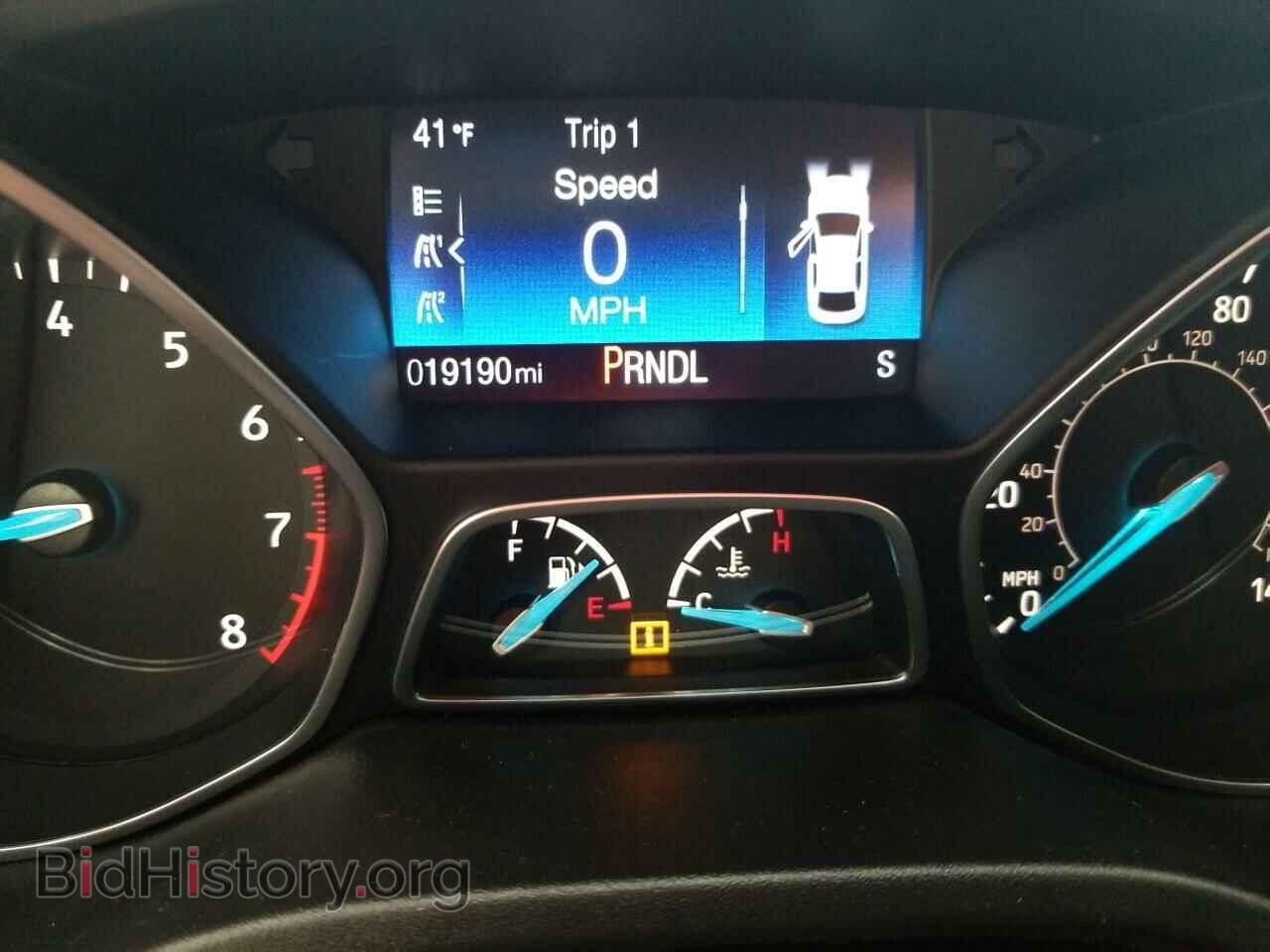 2016 Ford Focus - VIN: 1FADP3F21GL352834 - Фото 5
