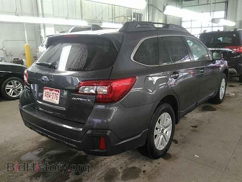 2019 Subaru Outback - VIN: 4S4BSAFC8K3377876 - Фото 2