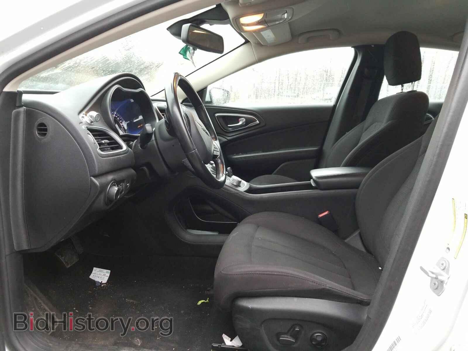 2016 Chrysler 200 - VIN: 1C3CCCAB1GN180340 - Фото 3