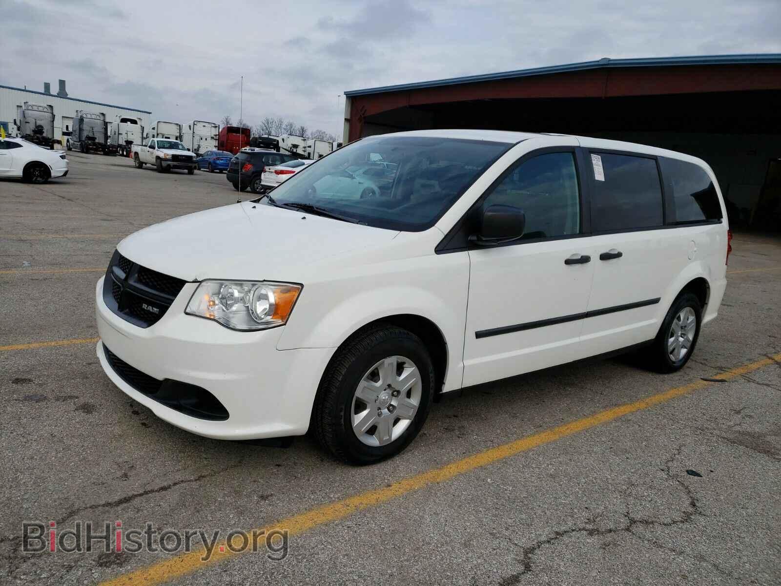 Photo 2C4RRGAG6DR671654 - Ram Cargo Van 2013