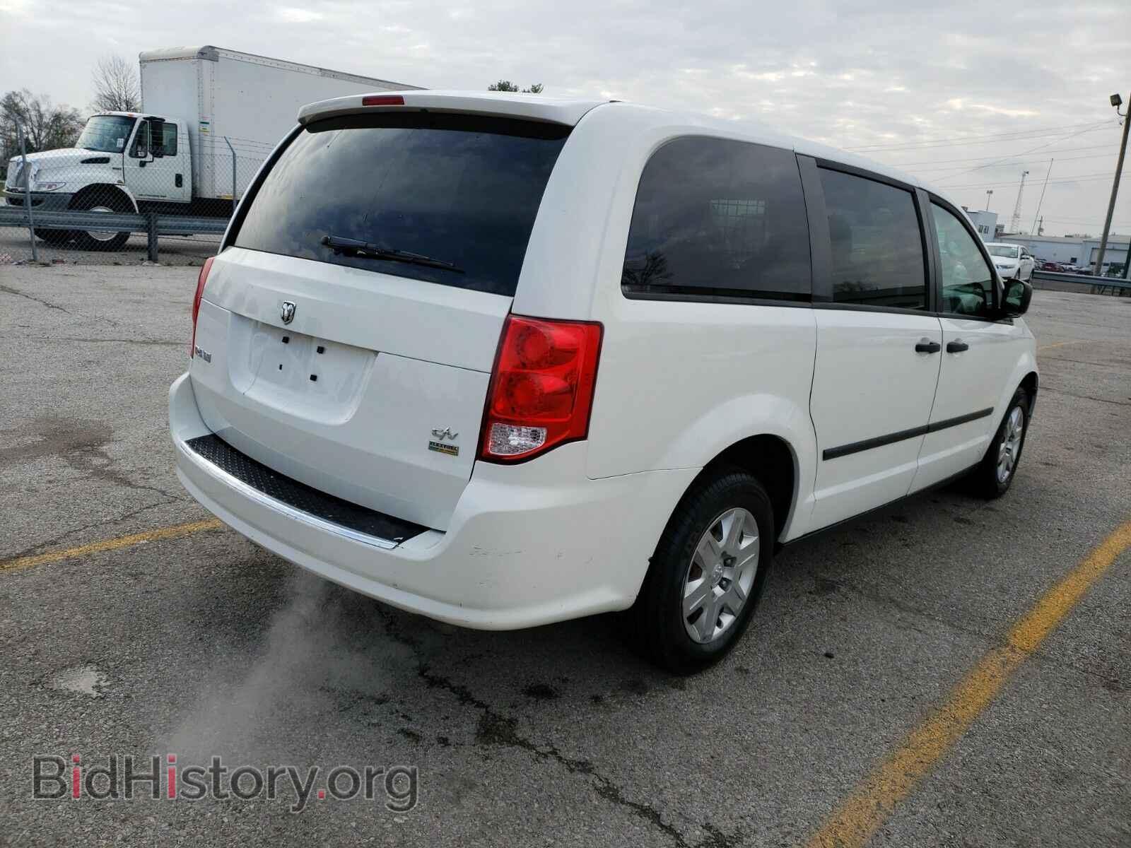 2013 Ram Cargo Van - VIN: 2C4RRGAG6DR671654 - Фото 2