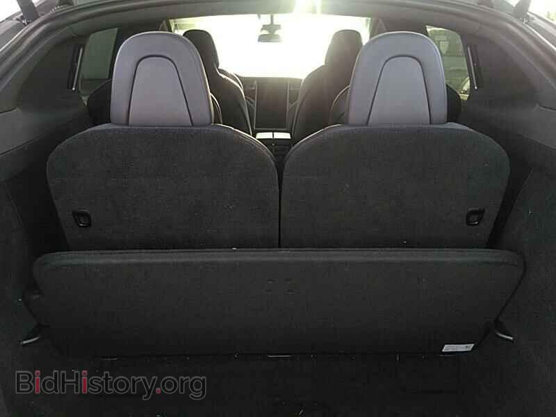 2018 Tesla Model X - VIN: 5YJXCBE21JF101966 - Photo 7