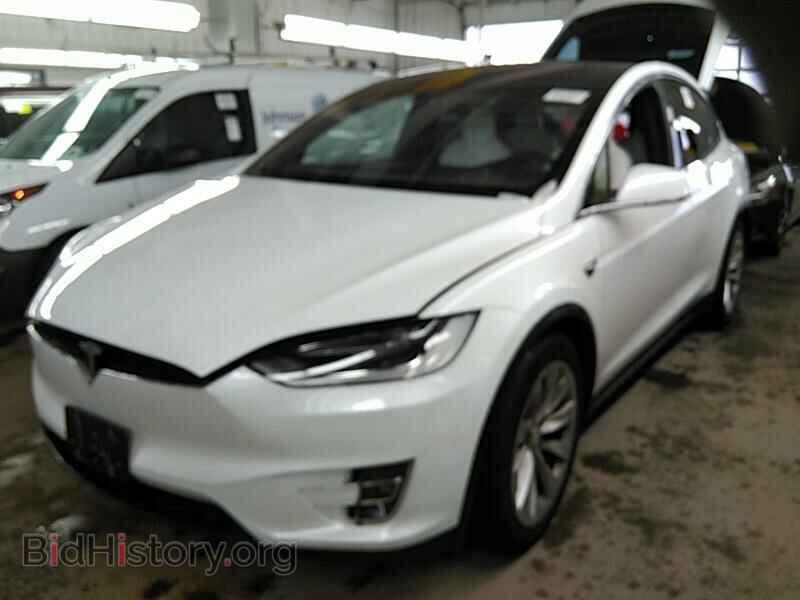 Photo 5YJXCBE22HF035180 - Tesla Model X 2017