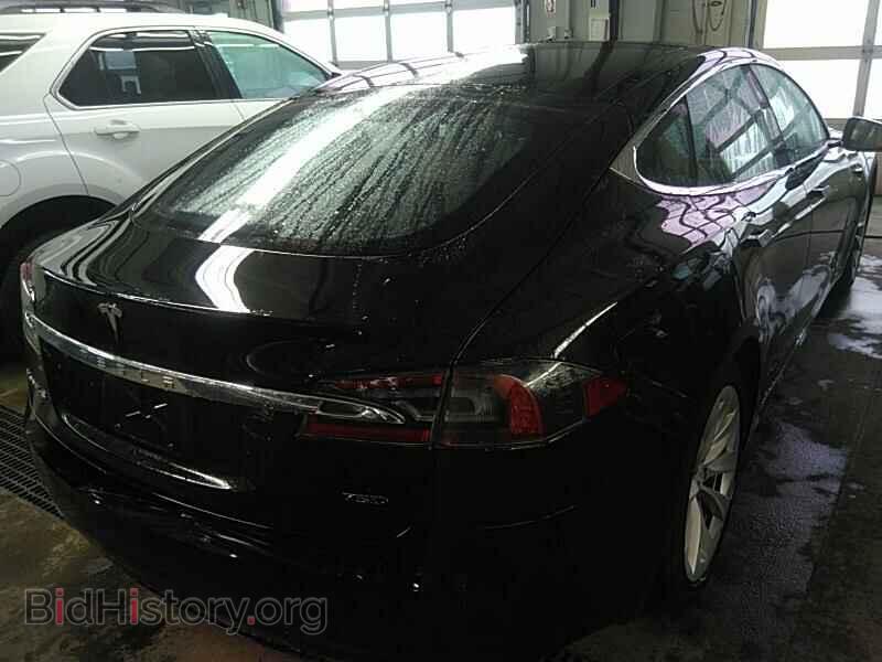 2016 Tesla Model S - VIN: 5YJSA1E2XGF168858 - Photo 2