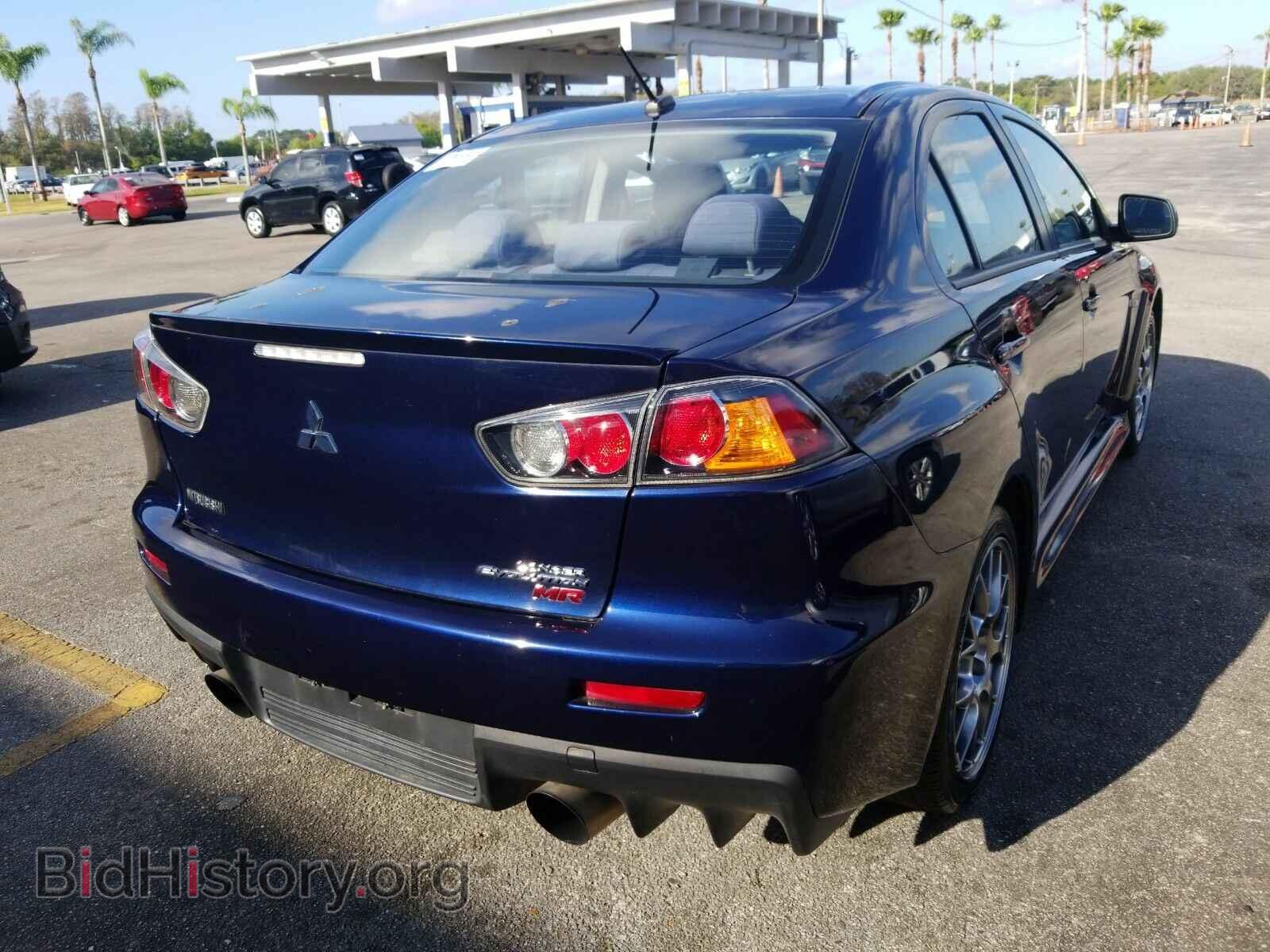 2014 Mitsubishi Lancer Evolution - VIN: JA32W5FV7EU014404 - Photo 2