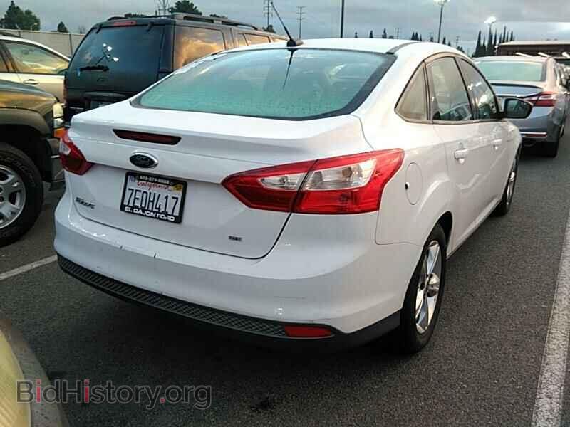 2014 Ford Focus - VIN: 1FADP3F20EL260871 - Photo 2