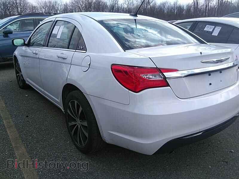2013 Chrysler 200 - VIN: 1C3CCBBG2DN718074 - Фото 8