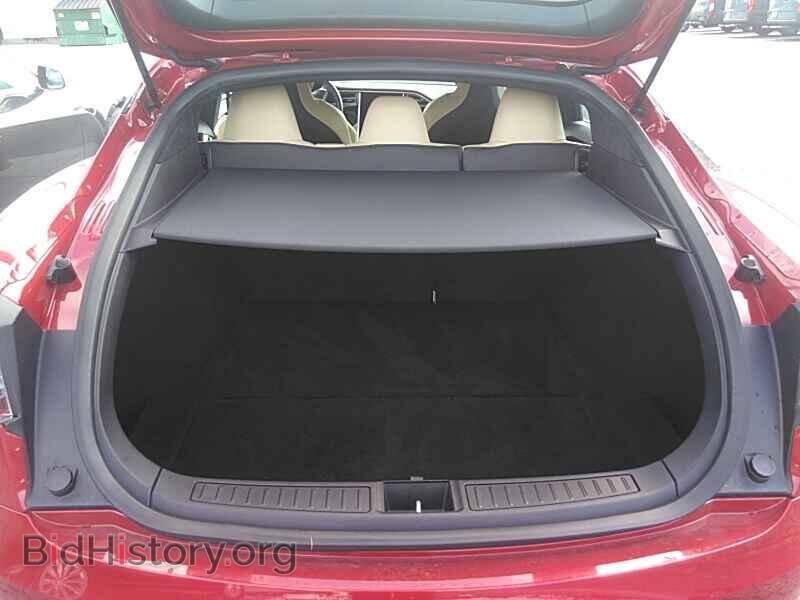 2017 Tesla Model S - VIN: 5YJSA1E12HF186022 - Фото 7