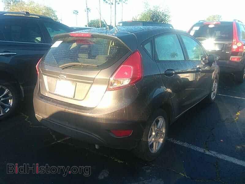 2017 Ford Fiesta - VIN: 3FADP4EJ2HM131953 - Photo 2