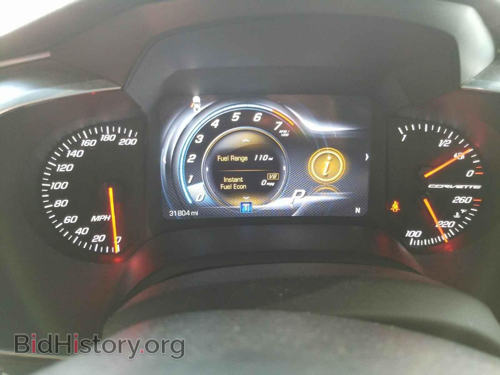 2018 Chevrolet Corvette - VIN: 1G1YF2D77J5104583 - Фото 5