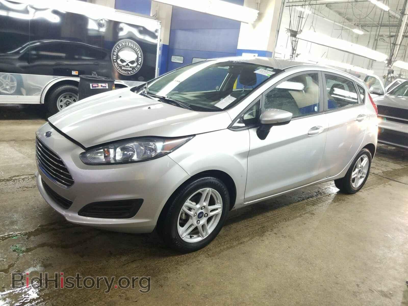 Photo 3FADP4EJ3JM117596 - Ford Fiesta 2018