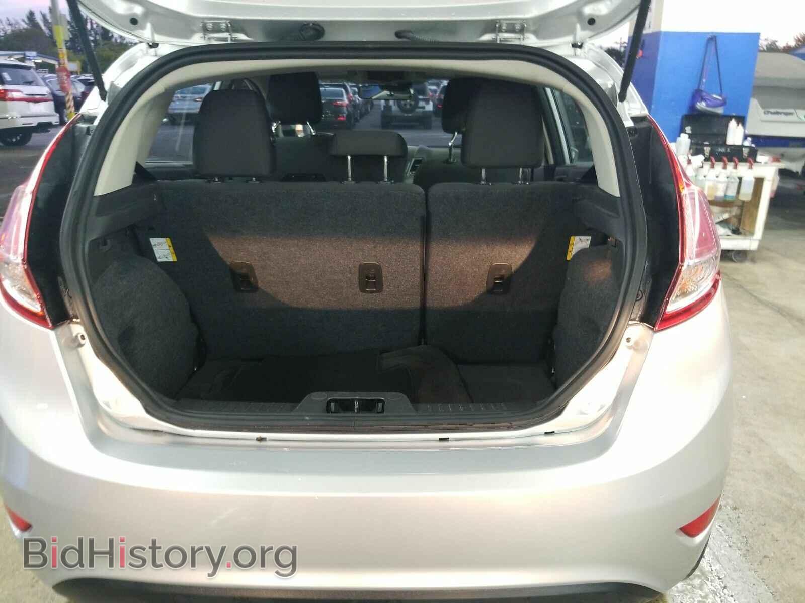2018 Ford Fiesta - VIN: 3FADP4EJ3JM117596 - Фото 7