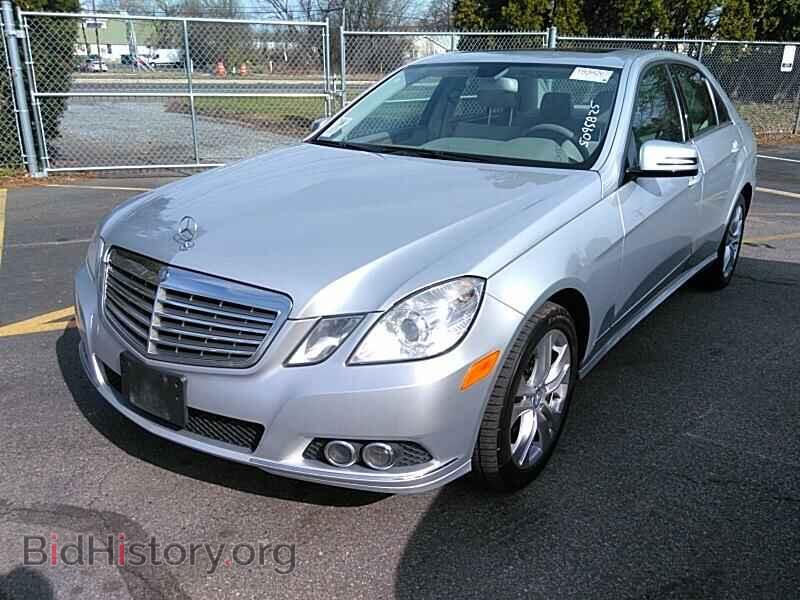 Photo WDDHF8HB7AA052961 - Mercedes-Benz E-Class 2010