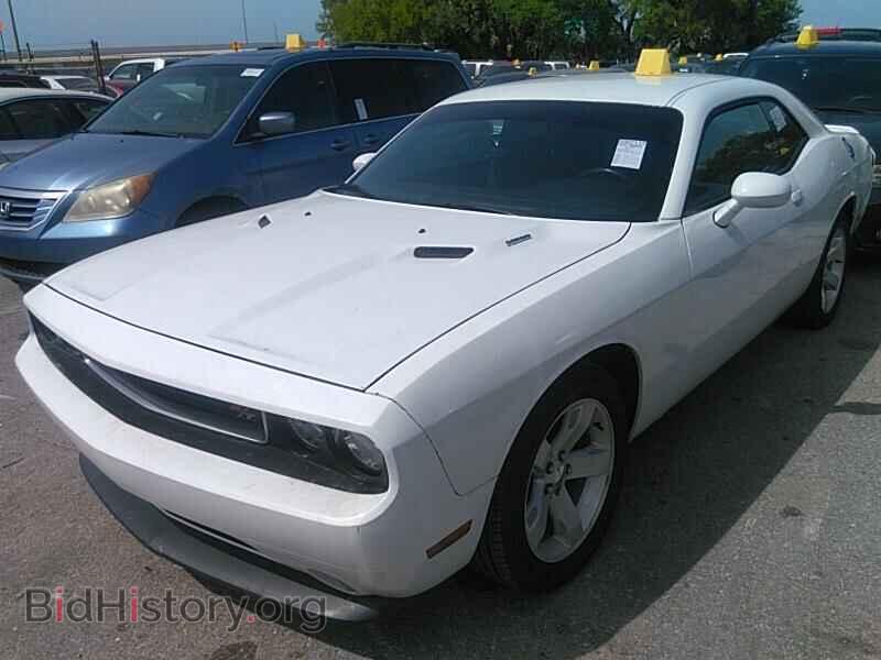 Photo 2C3CDYBT3EH201972 - Dodge Challenger 2014