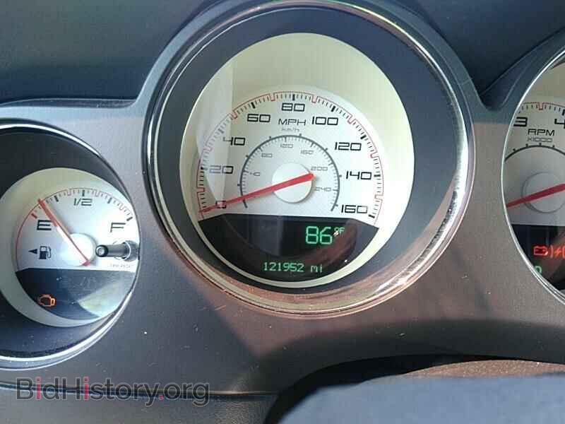 2014 Dodge Challenger - VIN: 2C3CDYBT3EH201972 - Photo 5