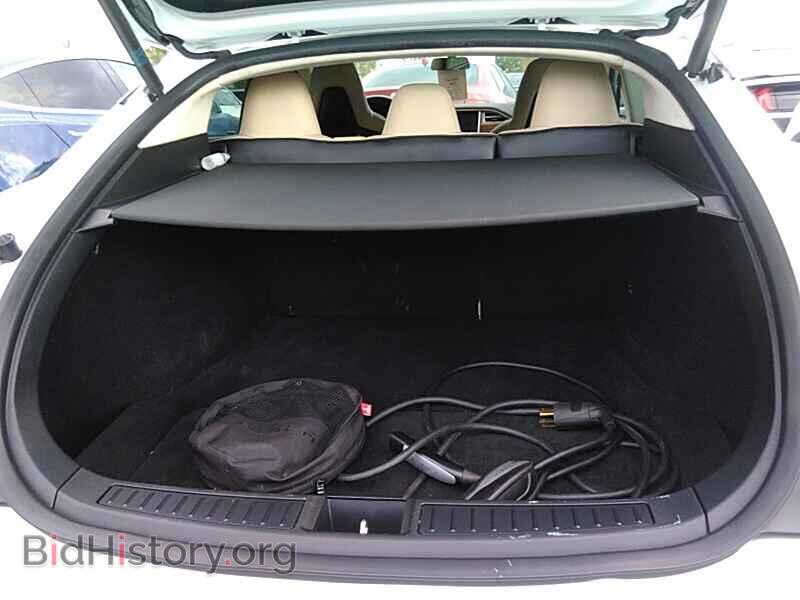 2016 Tesla Model S - VIN: 5YJSA1E29GF168883 - Photo 7