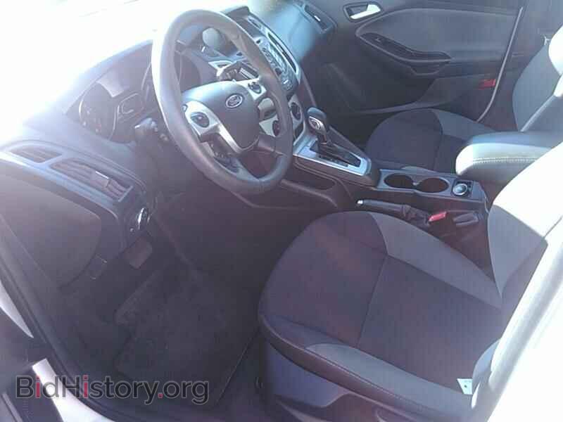 2014 Ford Focus - VIN: 1FADP3F28EL111141 - Photo 3