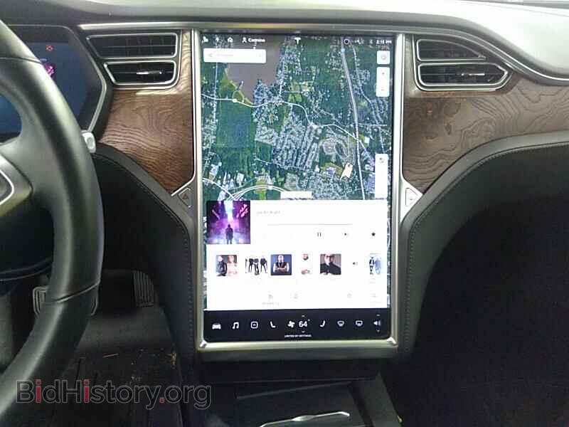 2017 Tesla Model S - VIN: 5YJSA1E28HF188382 - Photo 4