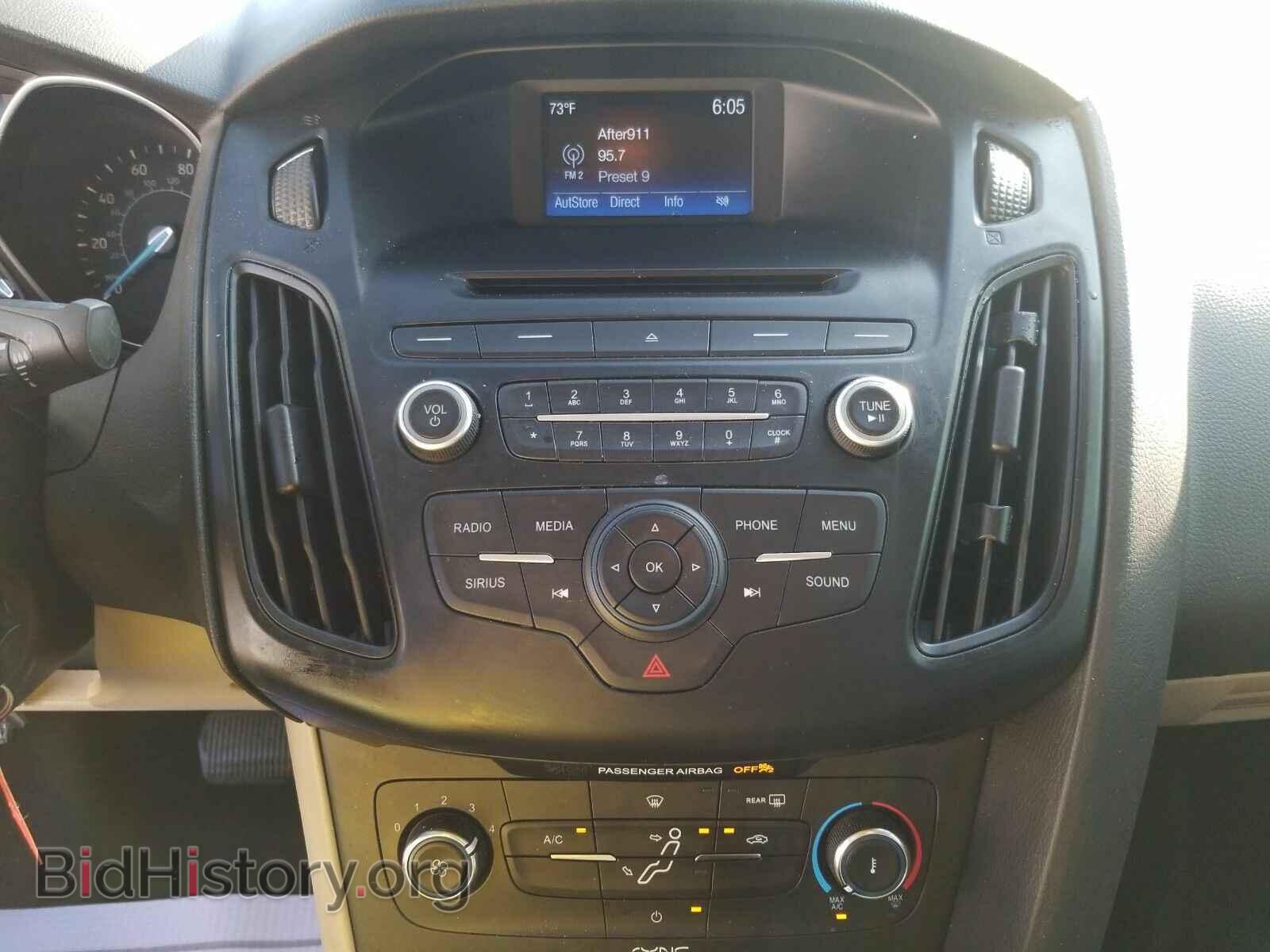 2015 Ford Focus - VIN: 1FADP3F25FL253027 - Фото 4