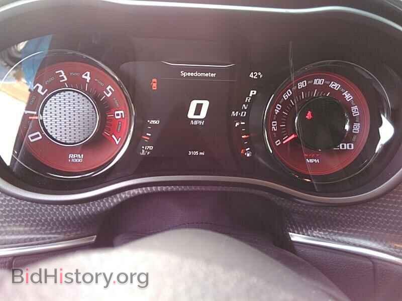 2016 Dodge Challenger - VIN: 2C3CDZC98GH171461 - Photo 5