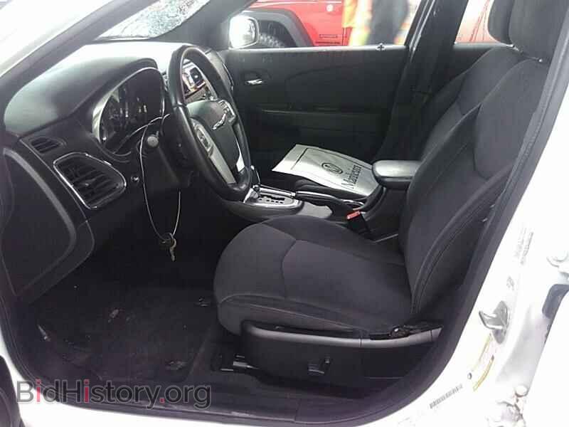 2013 Chrysler 200 - VIN: 1C3CCBBB4DN505132 - Photo 3