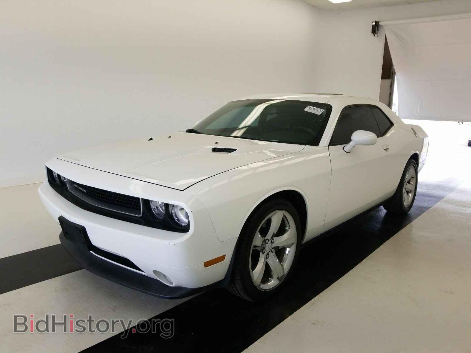 Photo 2C3CDYAG4EH142466 - Dodge Challenger 2014