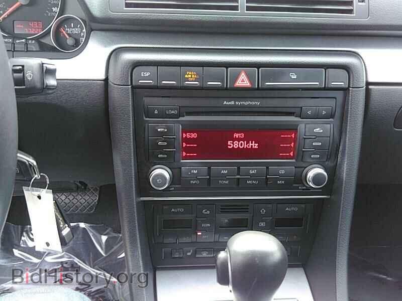 2008 Audi A4 - VIN: WAUDF78E48A103661 - Фото 4