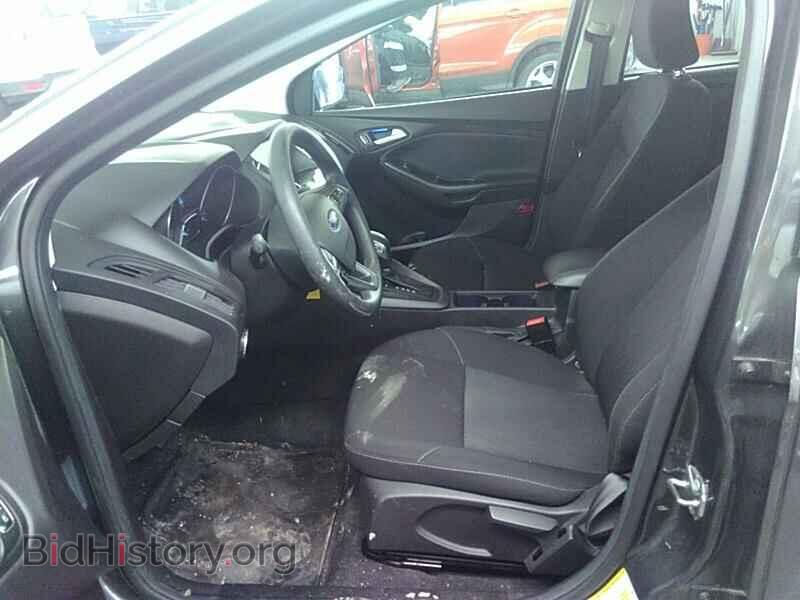 2017 Ford Focus - VIN: 1FADP3M29HL262755 - Фото 3